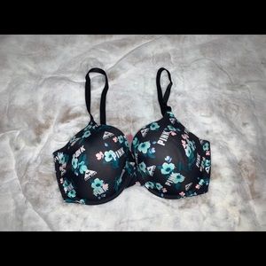 VS PINK Wear Everywhere Lightly Lined Bra
